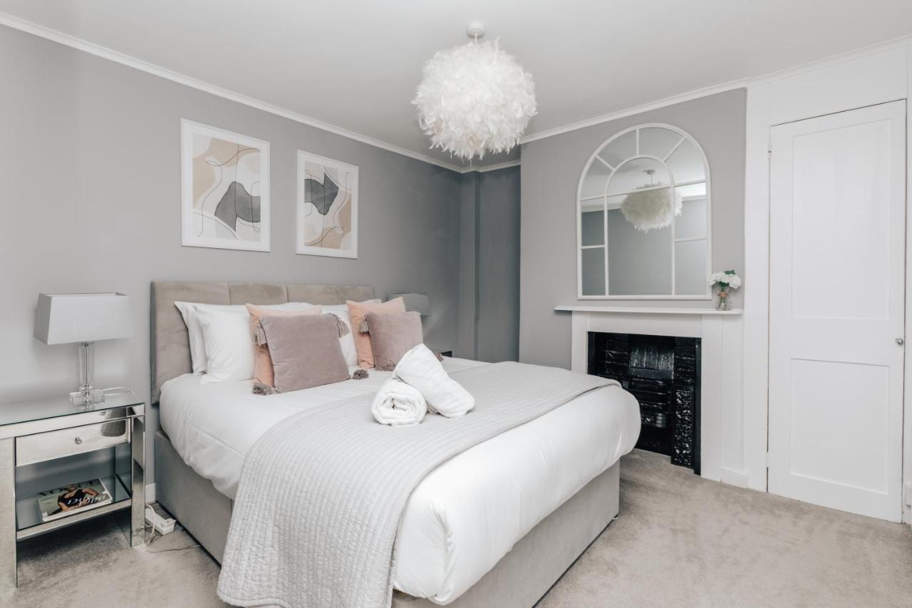 The Mulberry Villa Henley-on-Thames Exterior foto